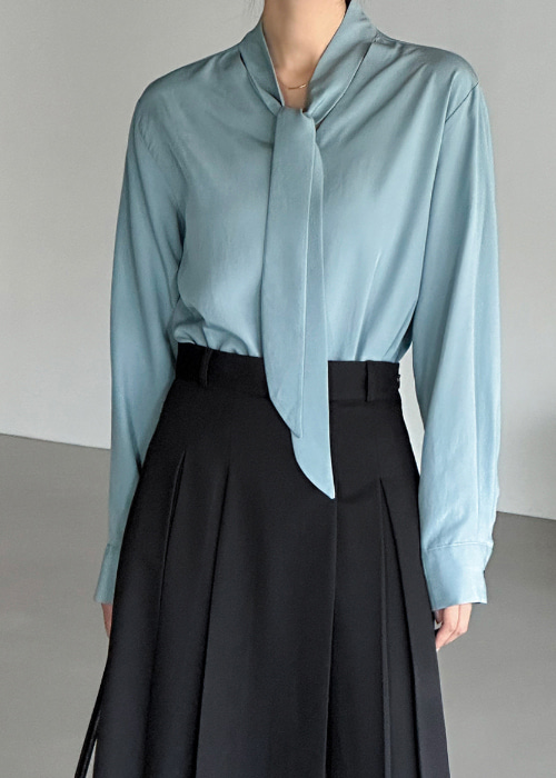 Tully Blouse